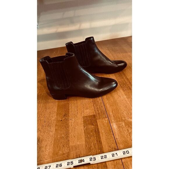 Marc Fisher Kellen Dark Brown Leather Chelsea Boots Size 7M - Picture 1 of 9